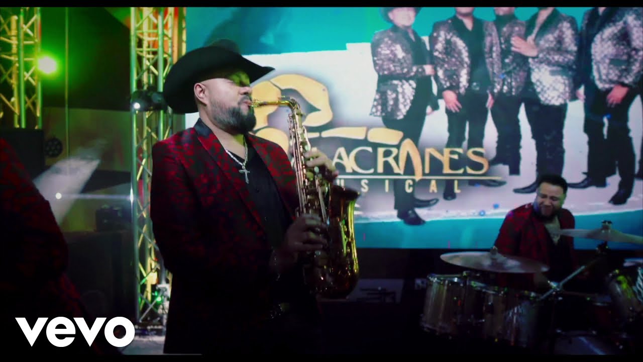 Alacranes Musical - El Duranguense & La Hummer Del Año