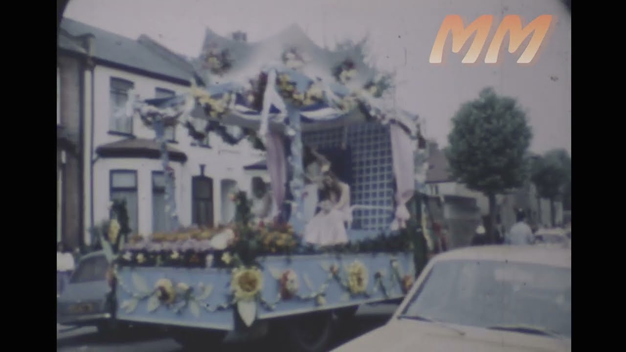 Finchley London Carnivals 1971 & 1972  old cine film 196