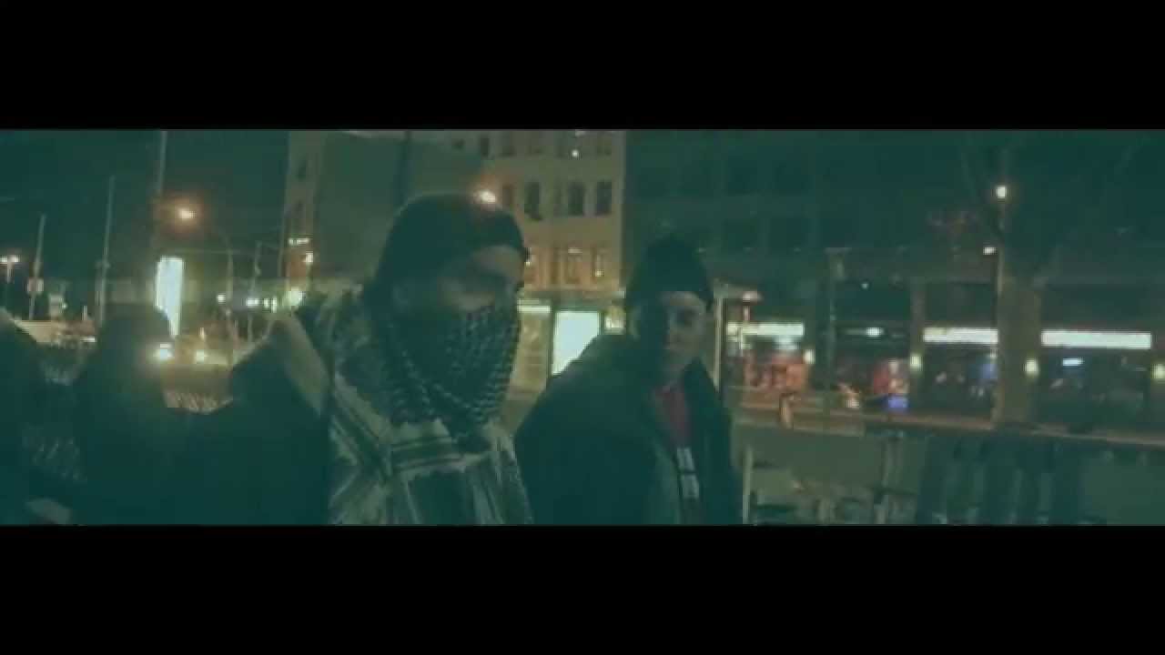 | scarf | doz9 | torky tork | High Life