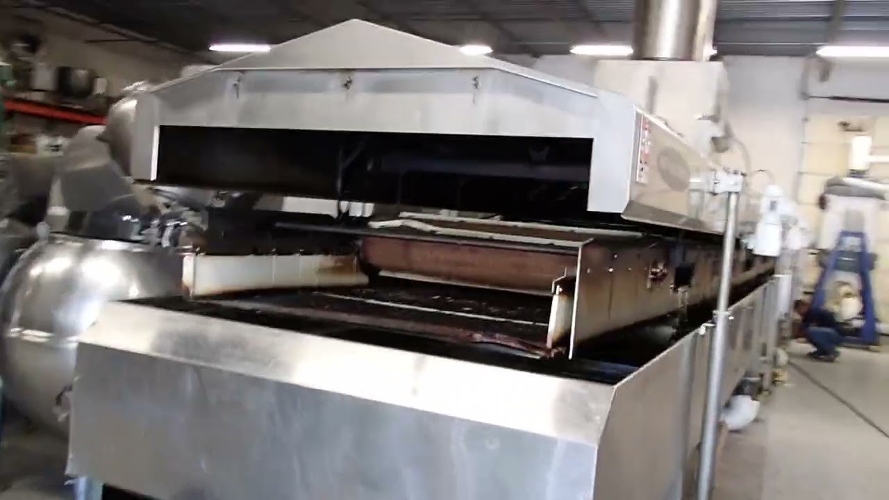 Heat & Control 50" Wide Fryer (Hood Raise/Lower) - Wohl Stock 