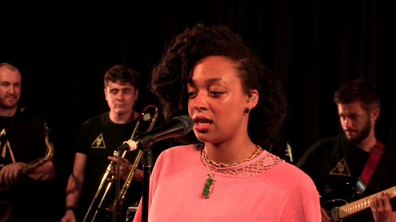 Nubiyan Twist - Figure Numatic (live for SoulandJazz.com and Sennheiser UK)