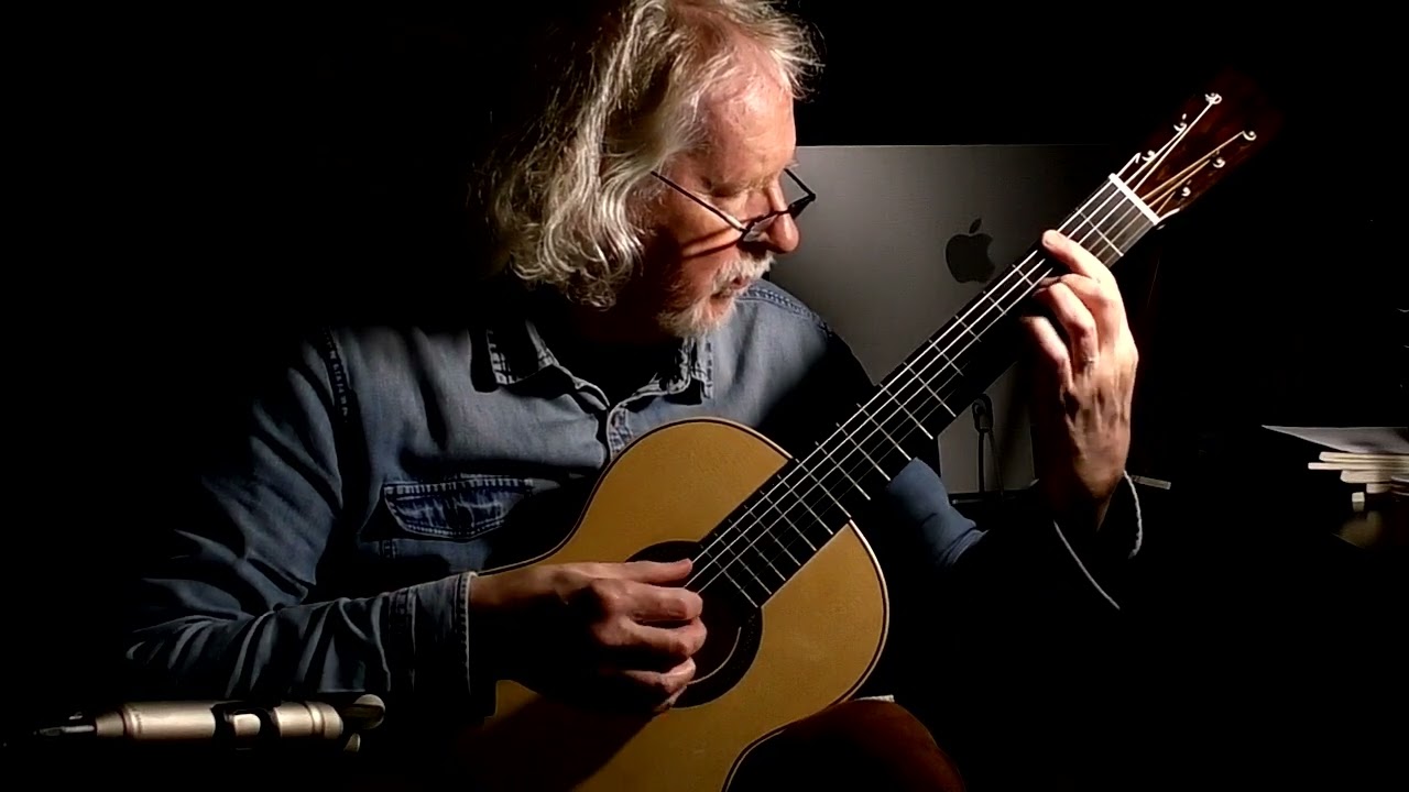 Tárrega: Estudio in Em & Pavana on a Karel Dedain 'Arias' Guitar - Rob MacKillop
