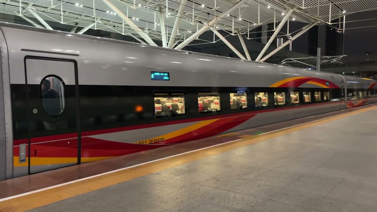 【暴走加速注意】高鐵復興號 CR400AF-S智能動車組(併節運行) G6057次 往惠陽 深圳北站 進站 出站