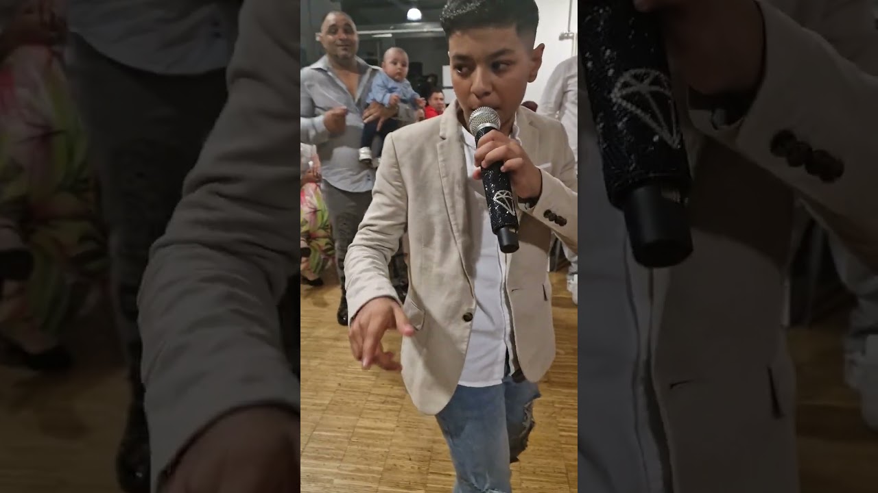 Edy briliantu official la un butez frumos in Germania