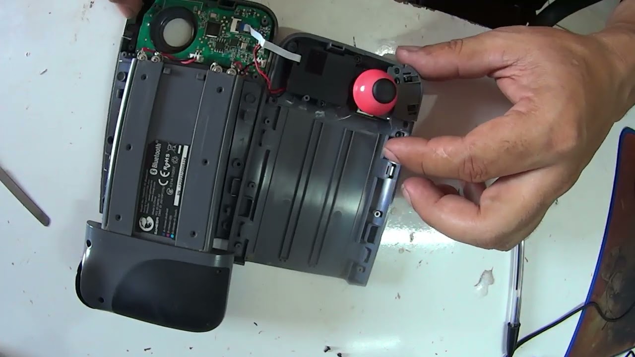 Como Abrir e Limpar seu Controle Gamesir X2 Bluetooth