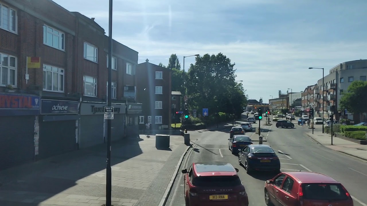 **ROUTE VISUAL** Full journey on Route 183 - Golders Green to Pinner