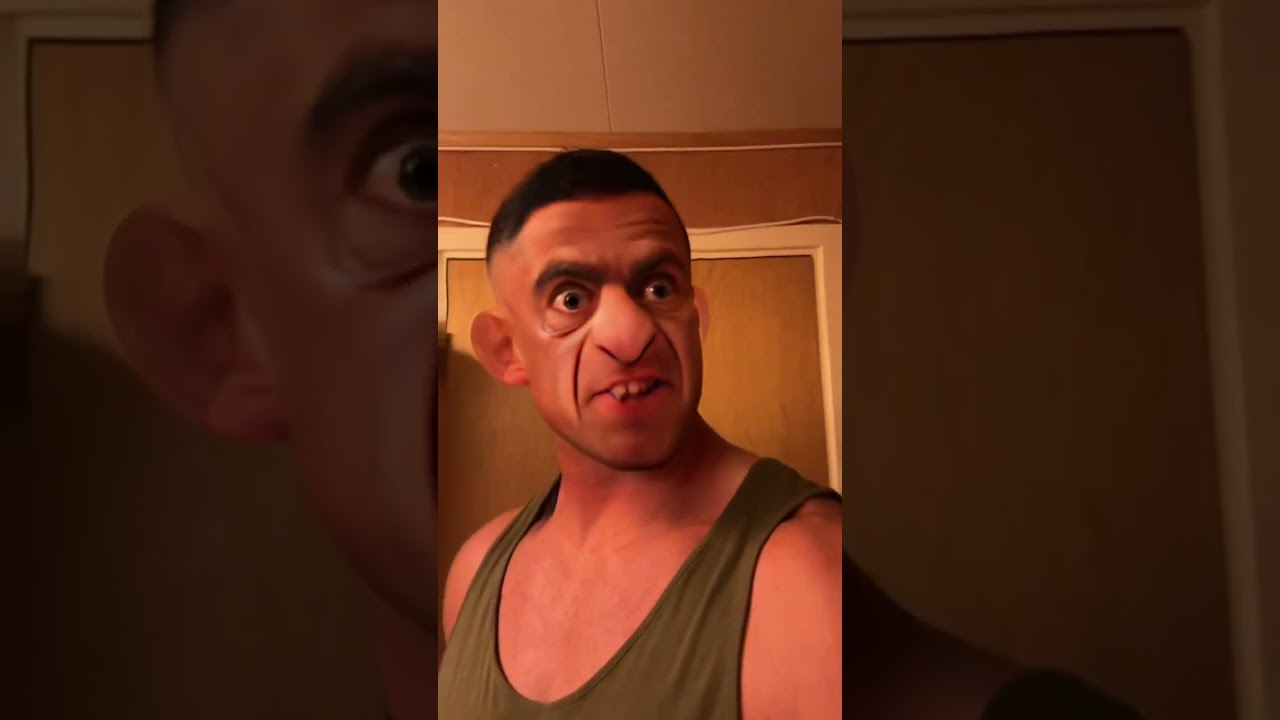 MAŁE BRAKI NA STOLE