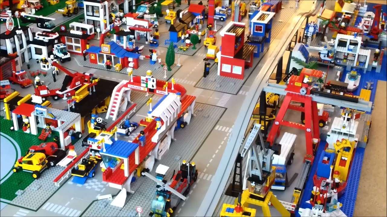 Lego Classic Town Collection