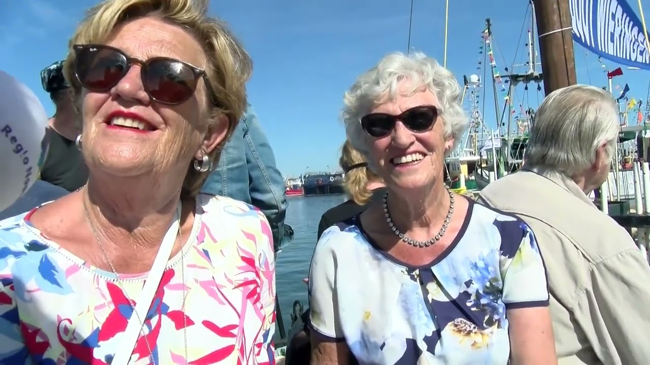 Bezoekers genieten van de Wieringer vlootschouw