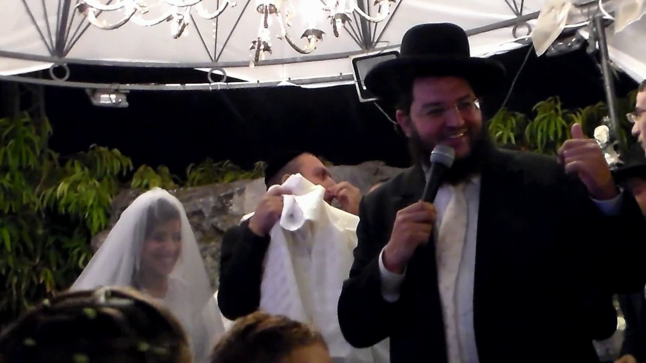 רב לחתונה - עורך חופה וקידושין  052-7617825 הרב נתנאל פיטוסי שליט