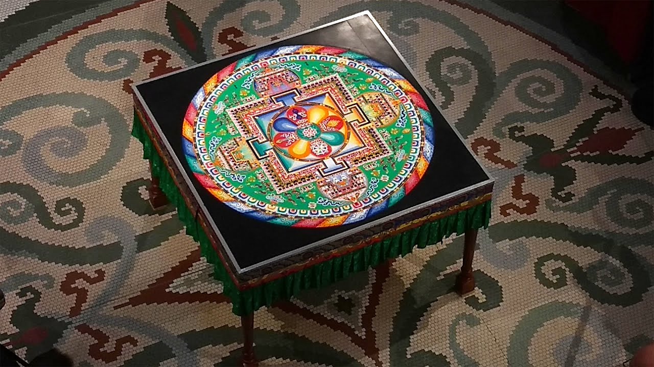 The Arts Page | Tibetan Monks Sand Mandala