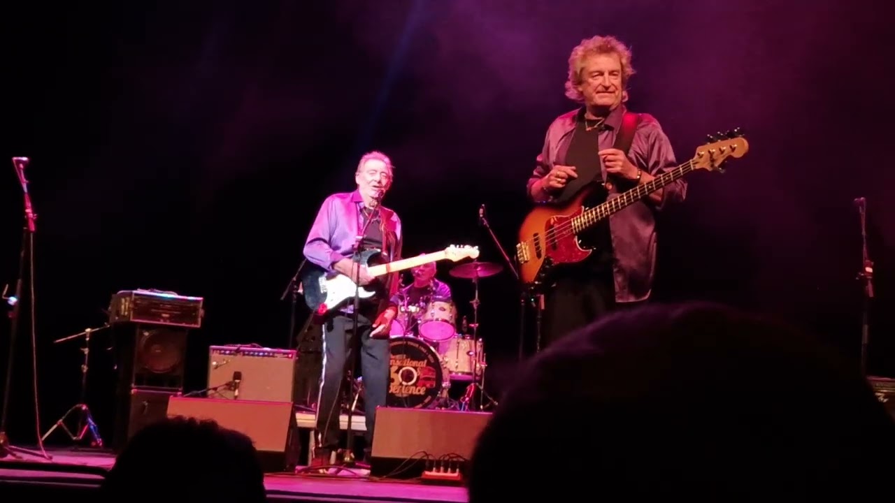 Dozy, Beaky, Mick and Tich with 60s sensation experience