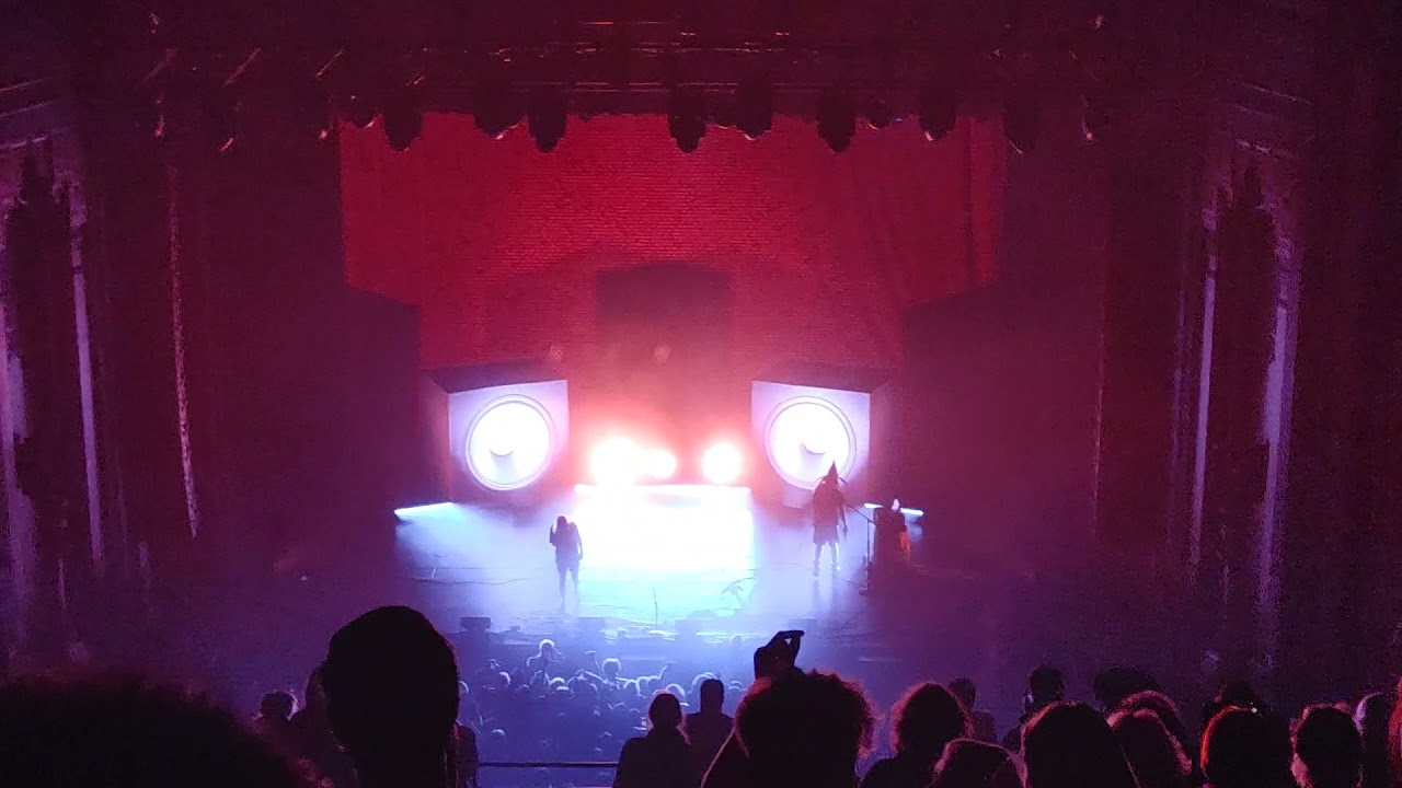 100 gecs - 800db cloud (Live at Fox Theater, Oakland 2021)