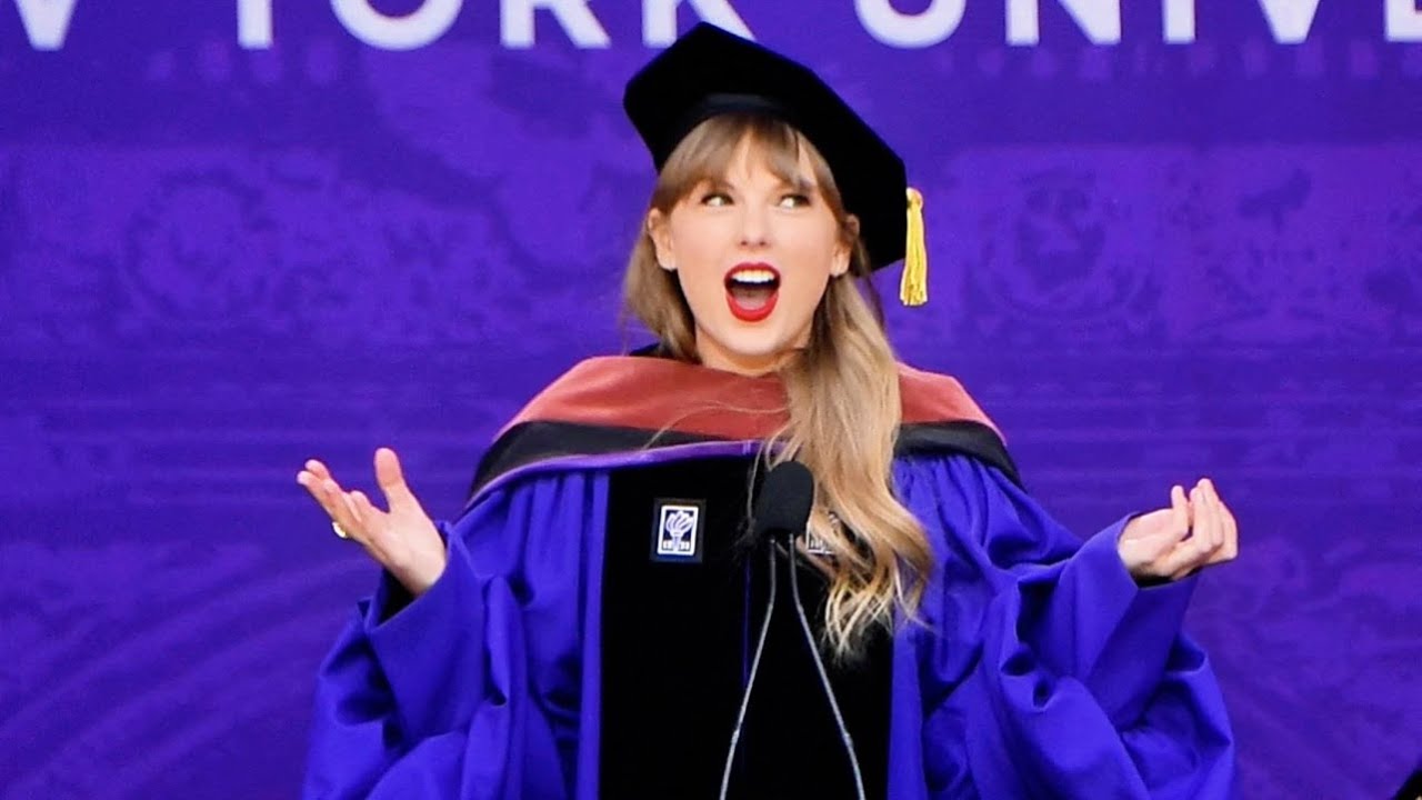 taylor swift sucks