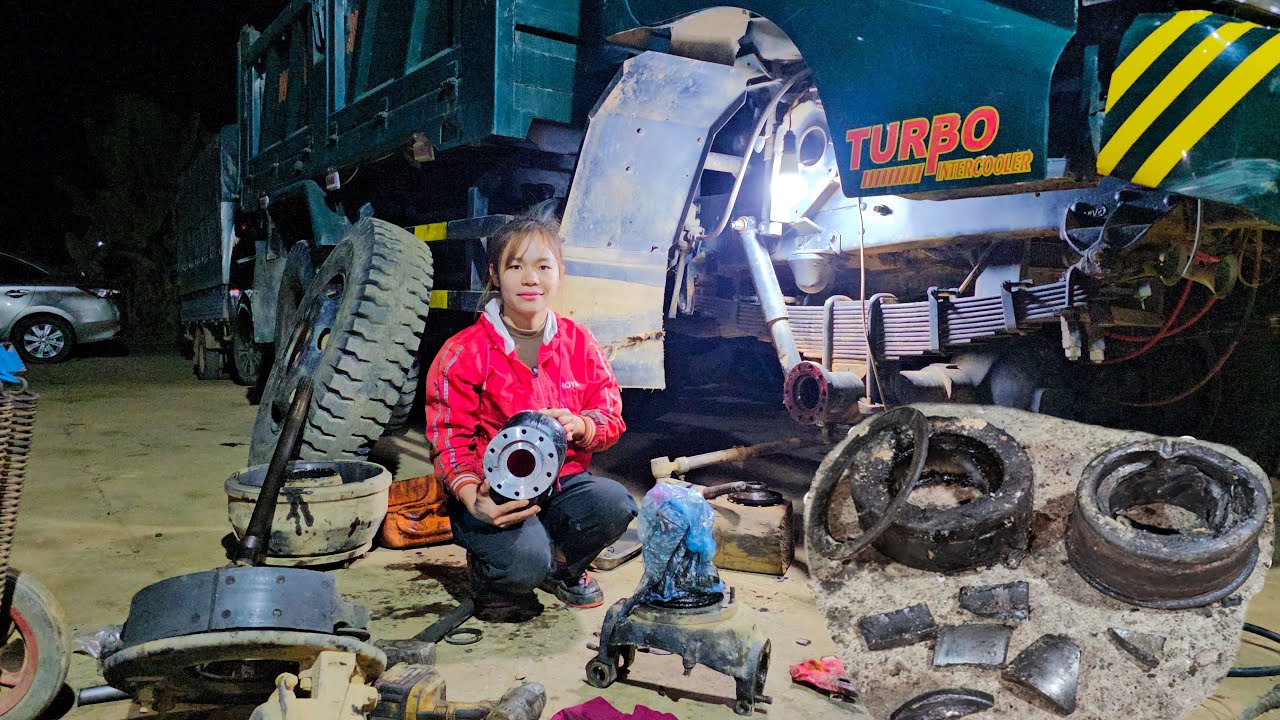Genius girl replaces guide covers and bearings for trucks