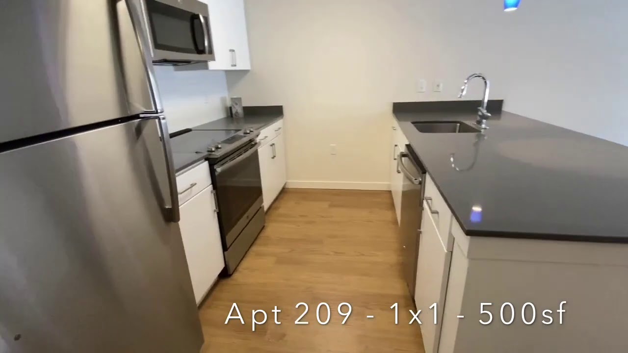 Metro on First Apartments - Seattle - 1 Bedroom 500 sqft B4 Floorplan 209