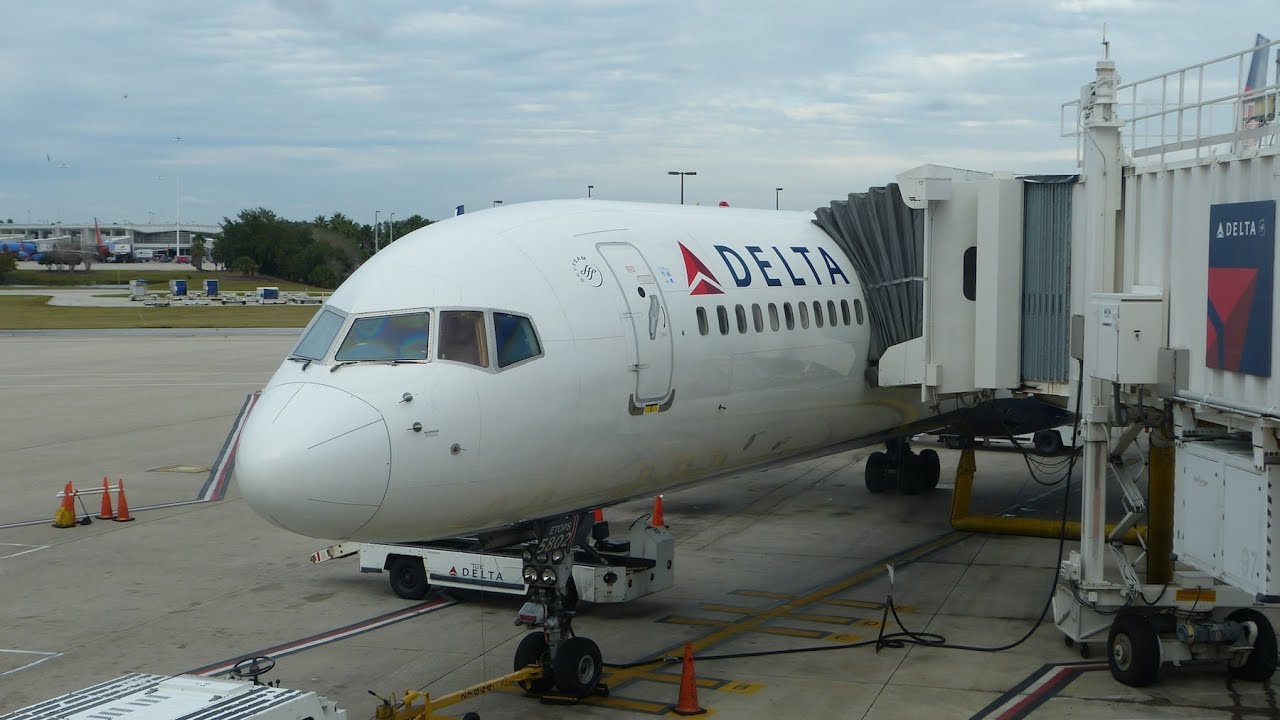 Delta Boeing 757-300 Orlando (MCO) - Detroit (DTW) Flight Experience