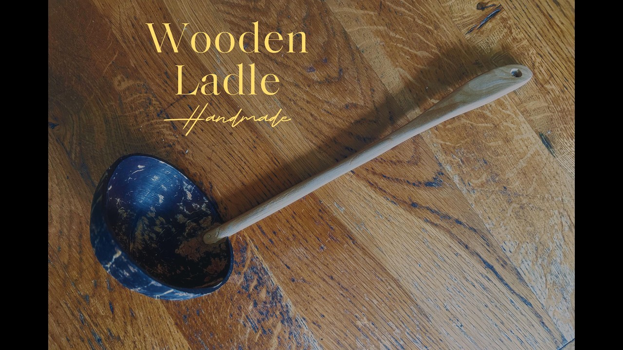 Making a ladle from apple