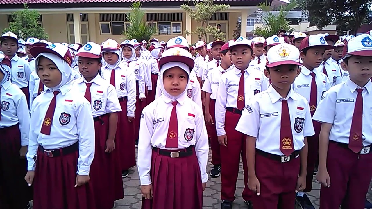 Upacara bendera SDN 1 Sokanegara