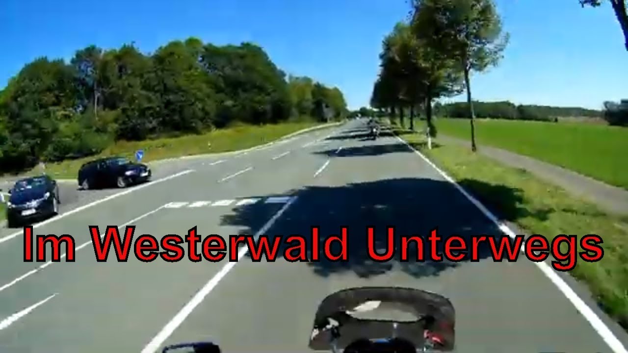 Im Westerwald unterwegs Richtung Hachenburg mit dem Motorrad Honda Sevenfifty Motovlog.