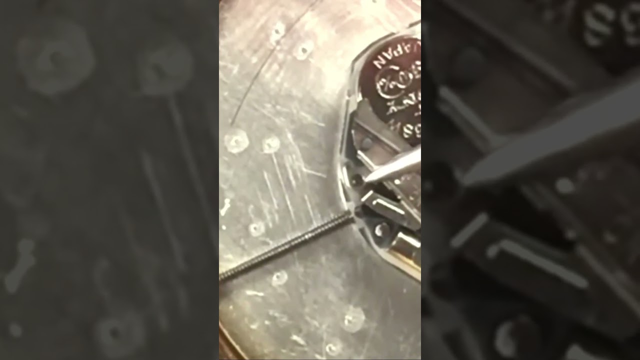 Снять заводную головку. Механизм Miyota #часы #роскошныечасы #Rolex #снять заводную головку #часы