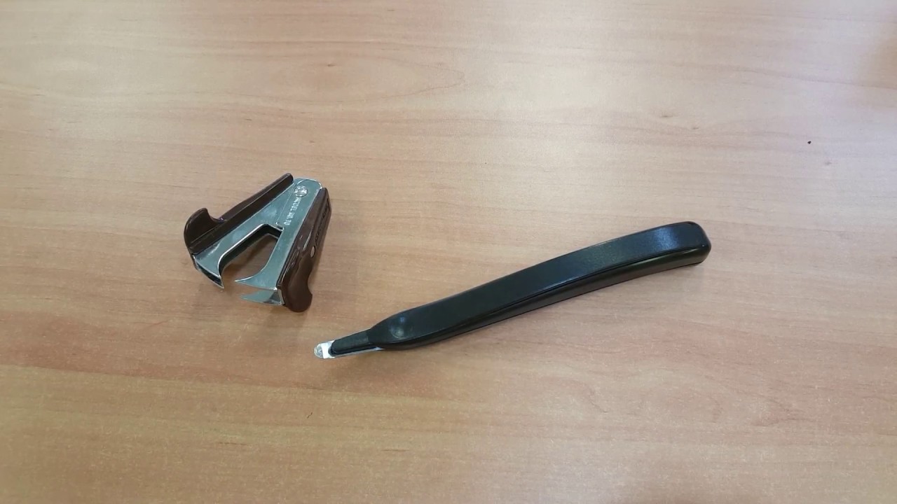 Staple puller