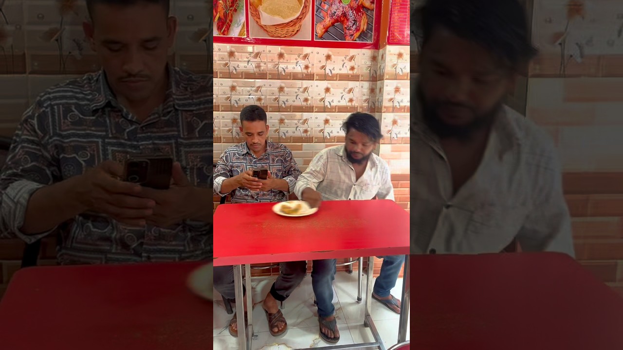 That taste roll #comedy #funny #shortvideos #viral #trendingshorts #funnyclip