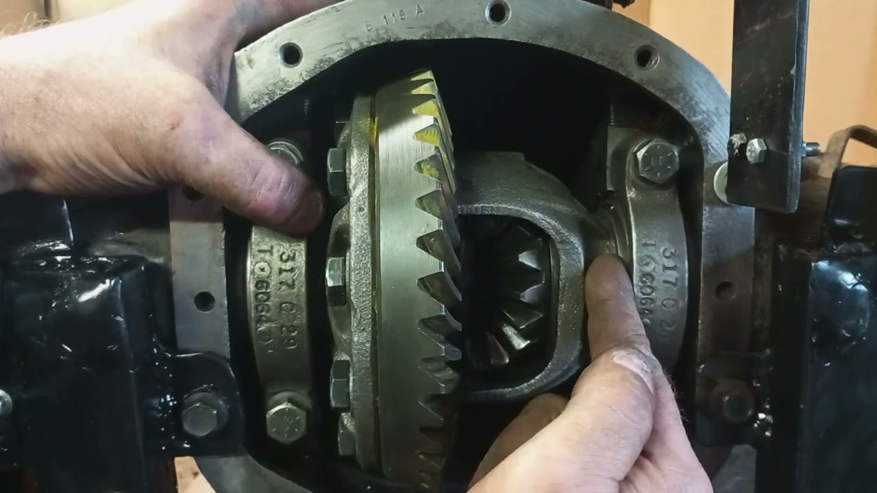 Explication du jeu aux dentures du couple conioque Dana 30