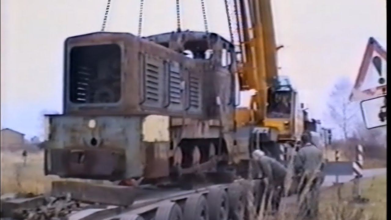 Verladung einer V10C in Mildenberg für das Prignitzer Kleinbahnmuseum in Lindenberg (POLLO) 22.11.97