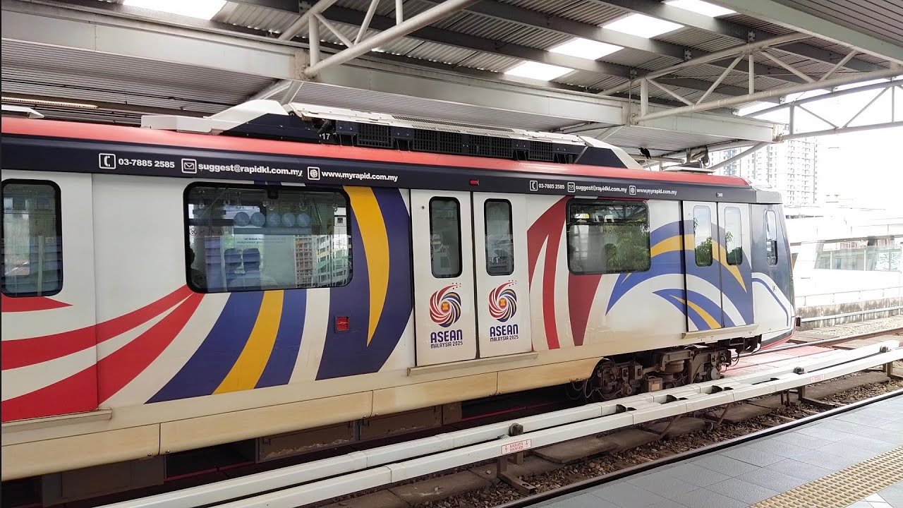 LRT Ampang Line | CSR Zhuzhou Amy (Set 307)[Asean Malaysia Wrap] Arriving & Departing Maluri