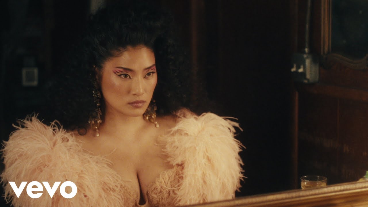 Chloe Flower - Bohemia (Official Video)