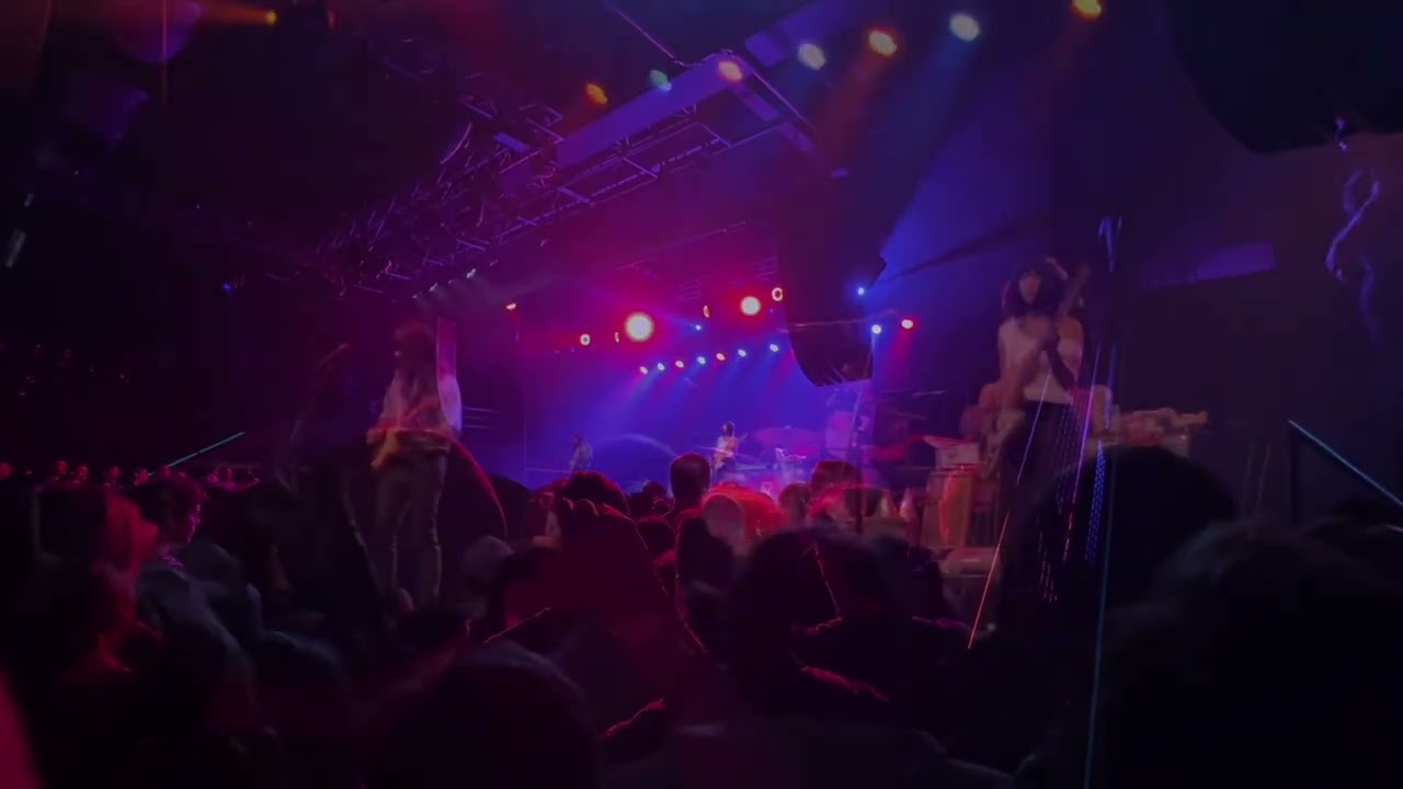 Khruangbin live at First Avenue in Minneapolis November 15, 2025