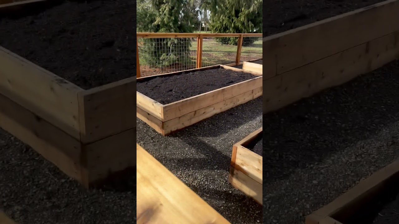 Garden beds/boxes&hellip;#garden #cedar #fence #Gardenbox ￼￼