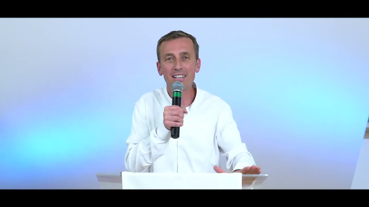 Mať istotu v neistých časoch - Marcel Hakoš