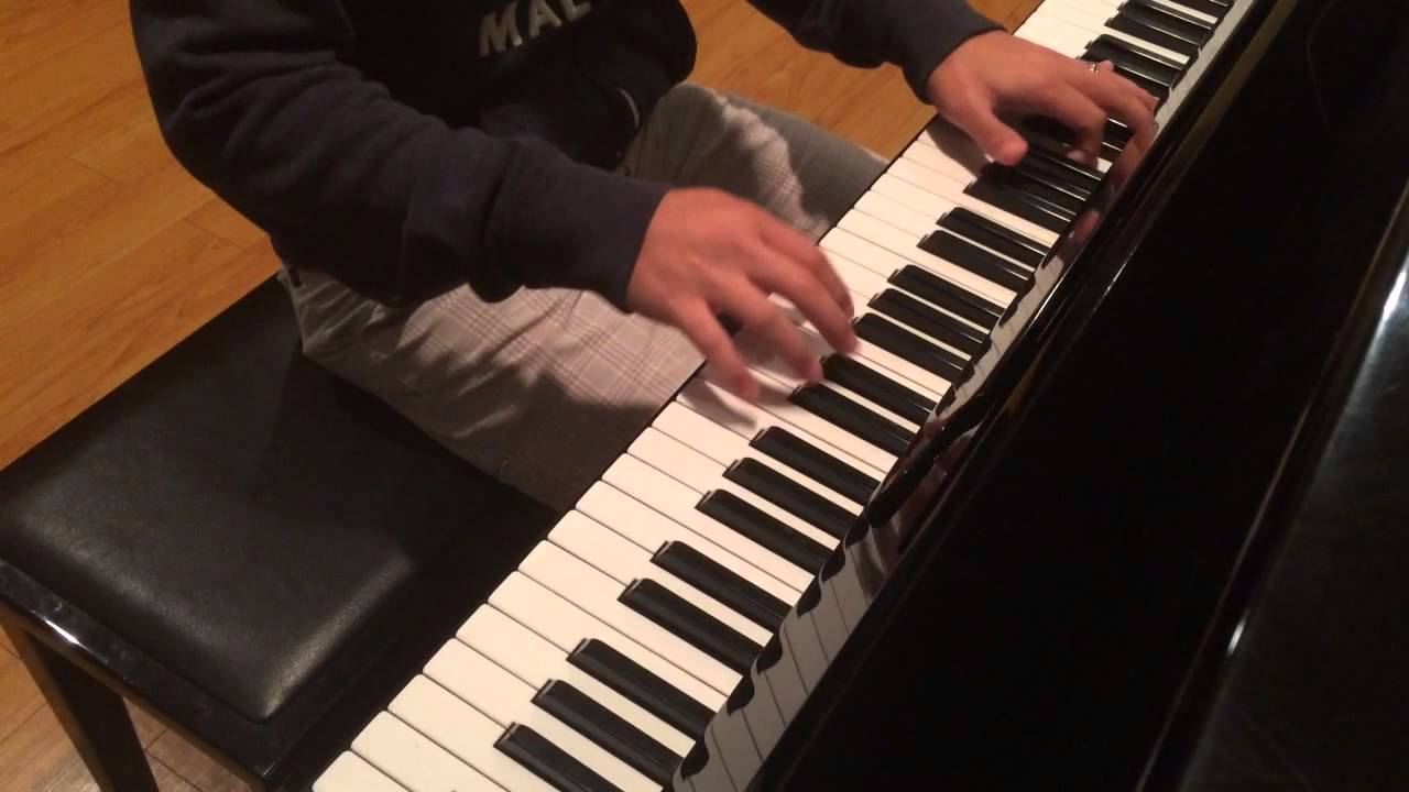 Beverly Hills 90210 theme on piano