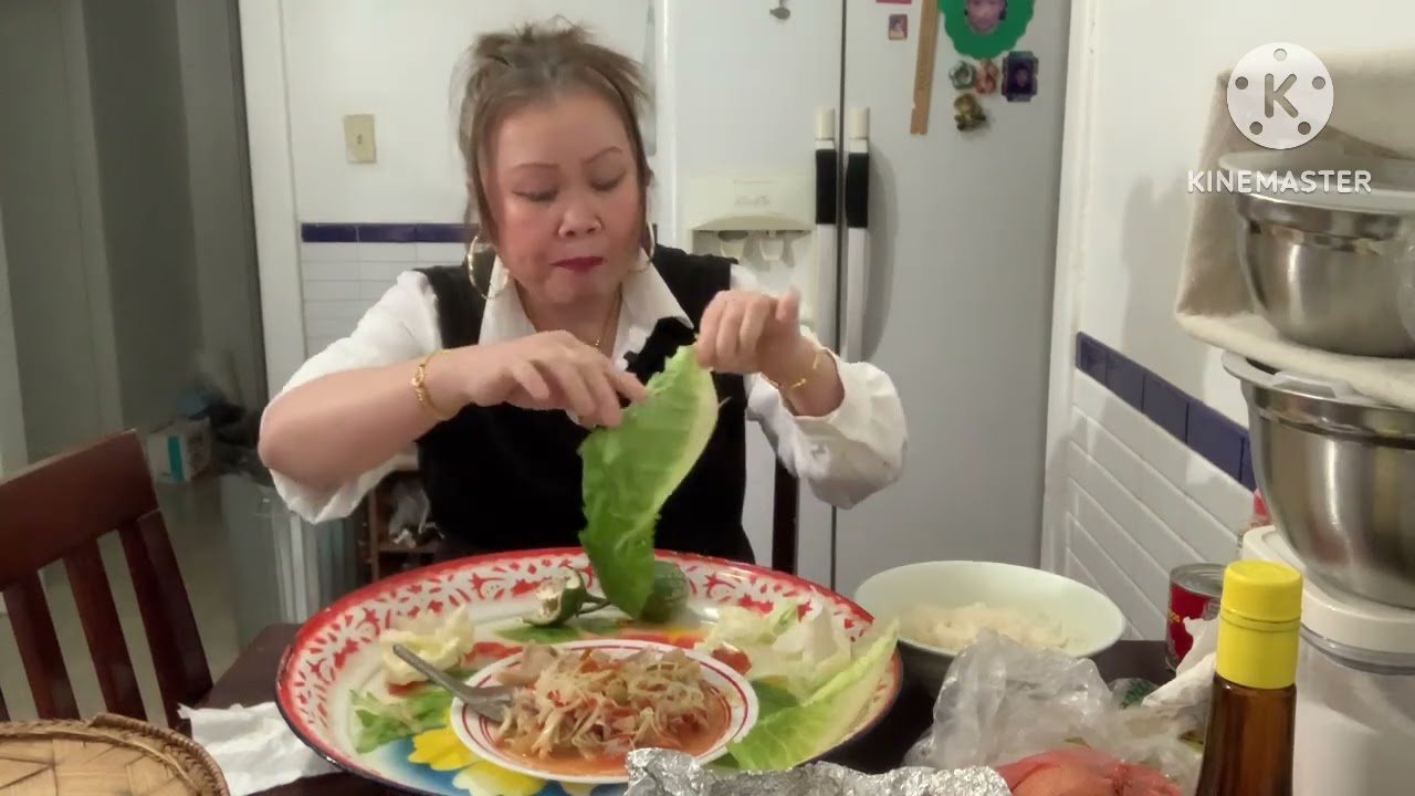 Eating Tum Makhoong (1/14/25)