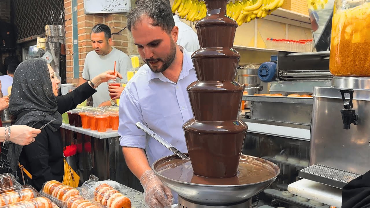 A Fascinating Experience in Tehran's Grand Bazaar! (Juice & Ice Cream)