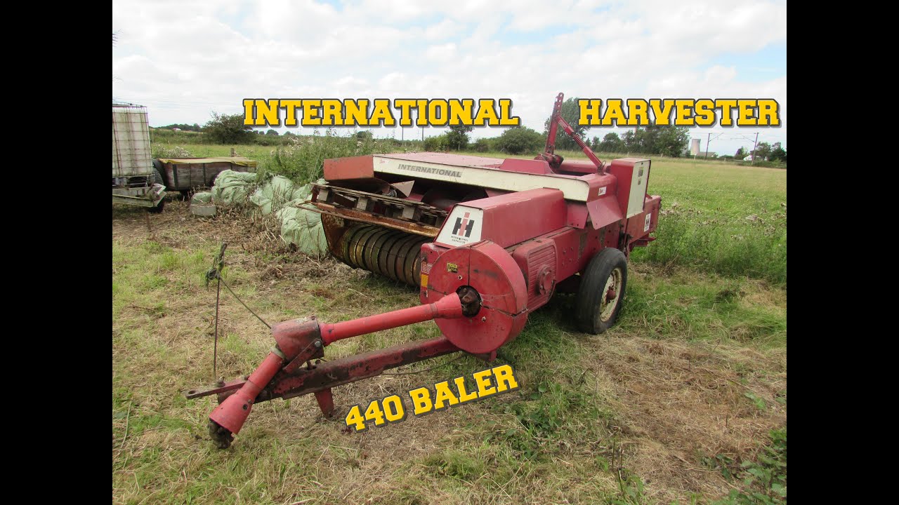 International 440 Baler-Hay Time 2020? - Baler Walk Around
