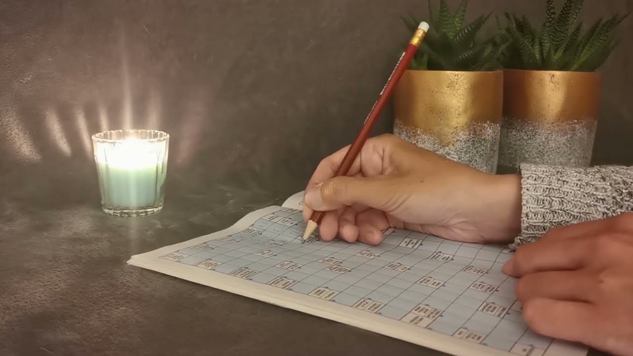 Background ASMR - Inaudible whispers - Pencil sounds ✏️ - Gentle rain 🌧