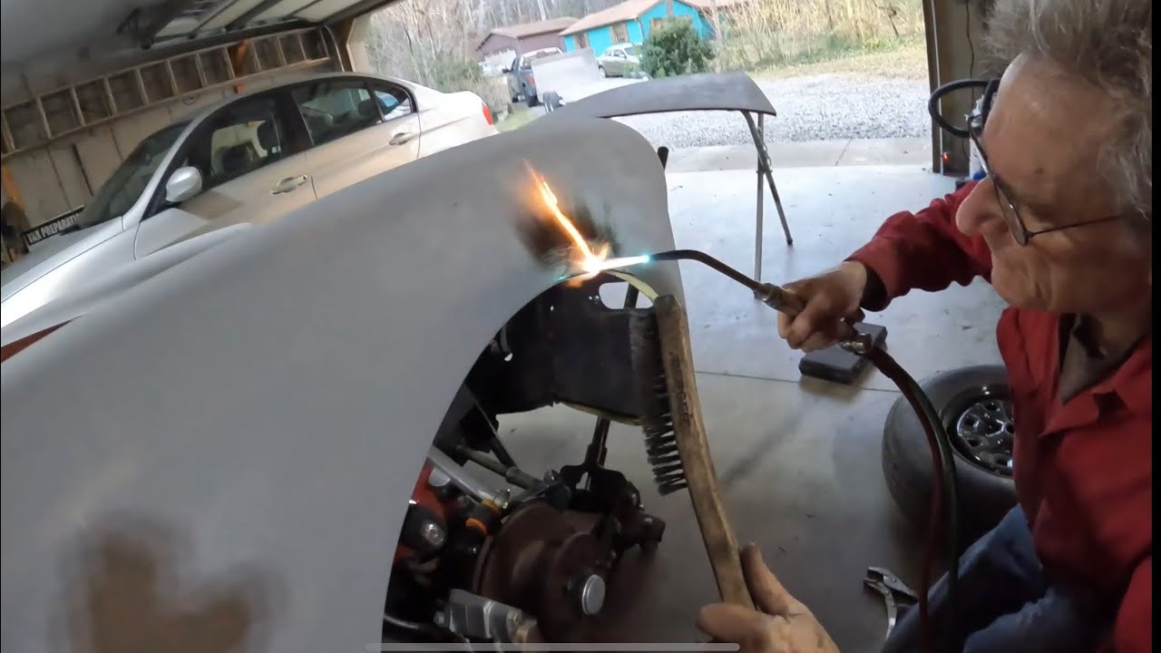 MG Midget Restoration (part 13) Time For Paint! Head Assembly