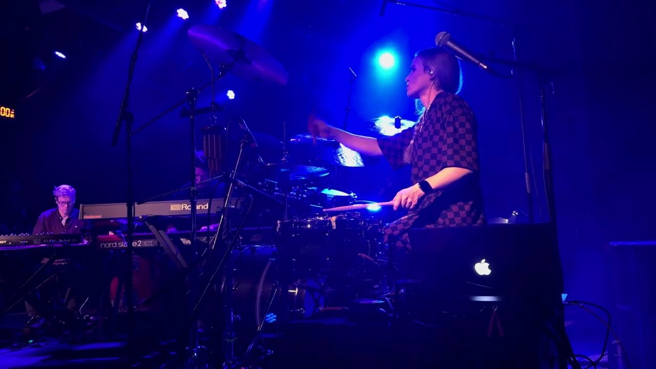 3 -  Anika Nilles & Nevell  - Max Watts Melbourne 30/11/2025 - from Rush