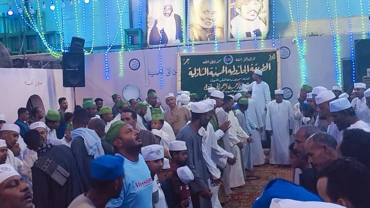 الطريقه الجازوليه من ساحه الامام الحسين بكوم امبو لابناء العصبه الهاشميه