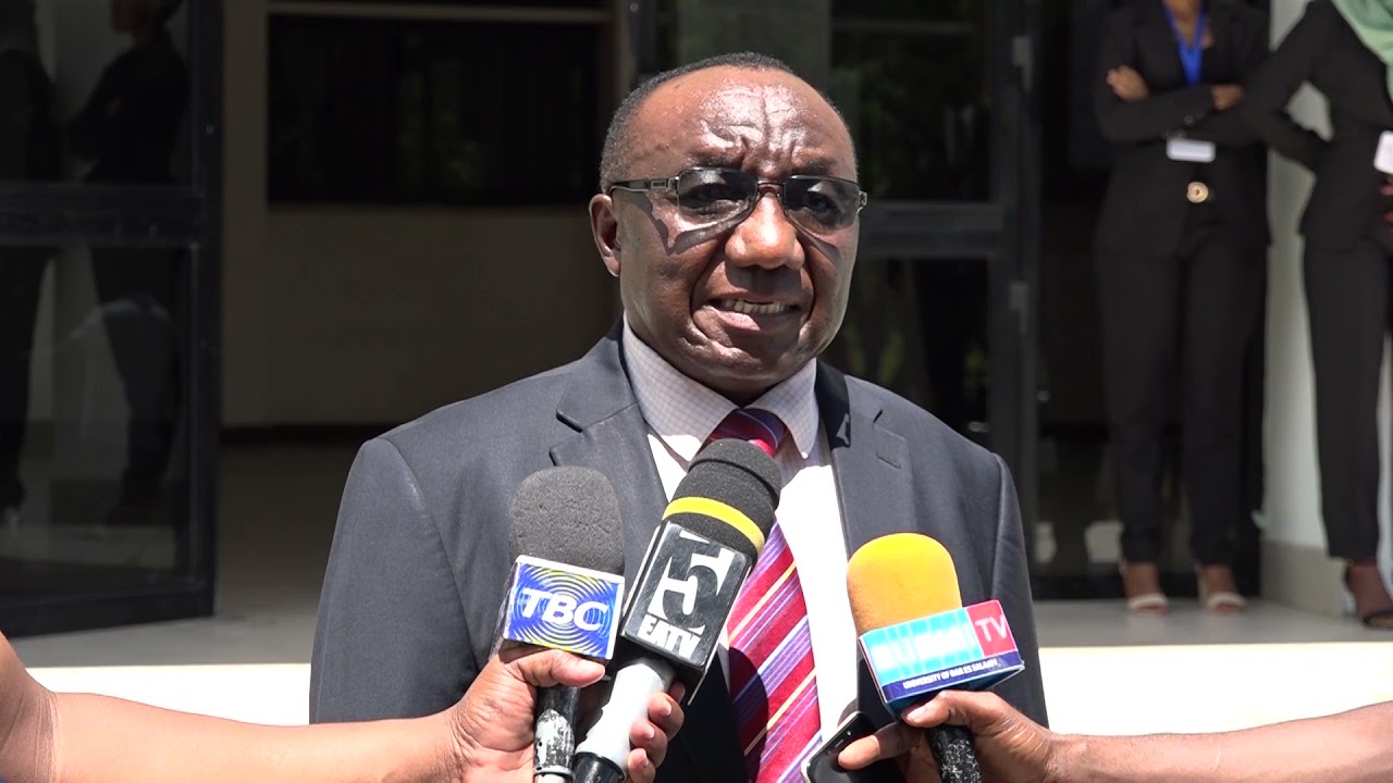 Ajira kwa wanafunzi wanaomaliza Chuo Kikuu cha Ardhi | Mkuu wa Chuo afunguka