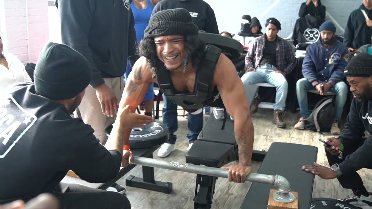 Calisthenics weighted pushup competition Lightweight division