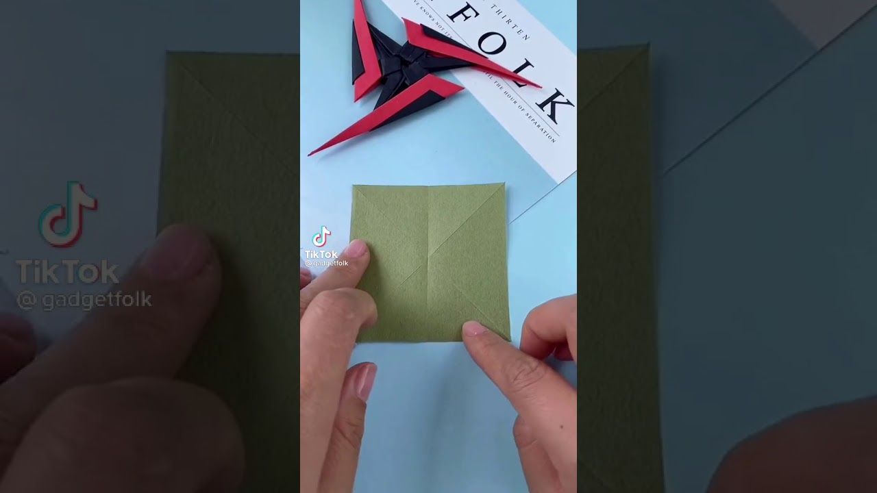 Avion en papier simple à faire