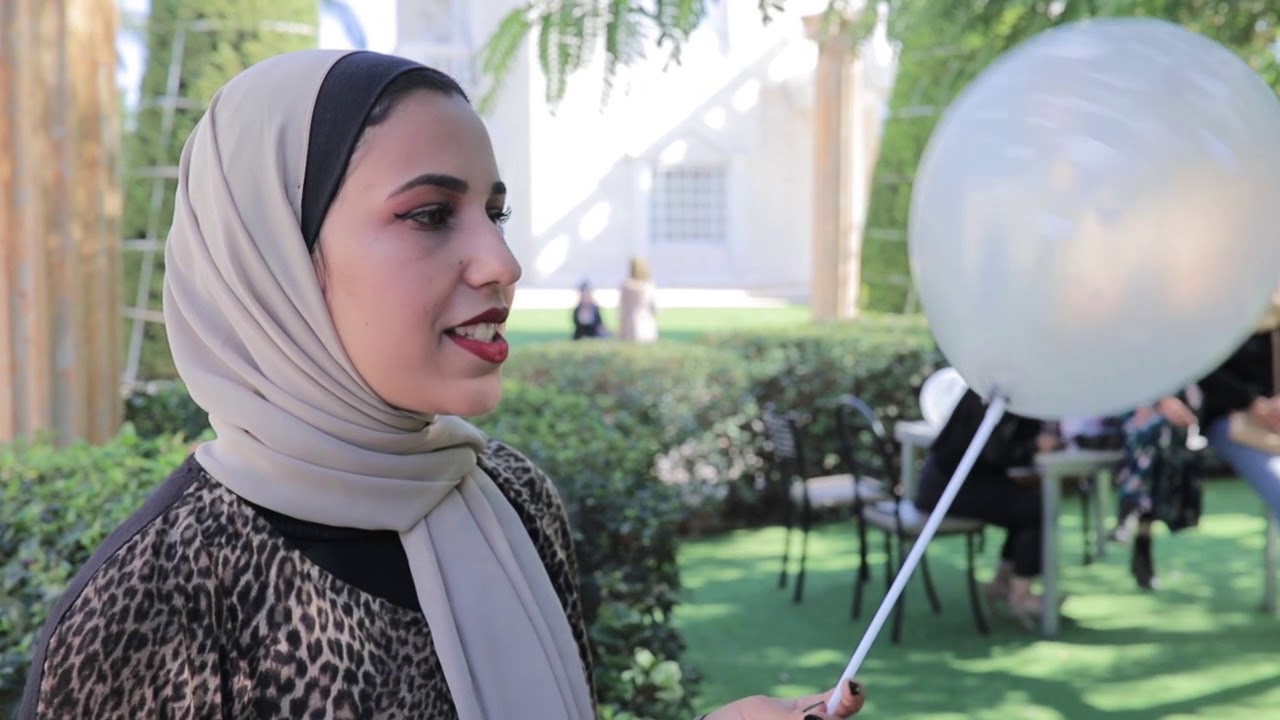 طلاب جامعة القدس المفتوحة نهفات وضحك ومقالب