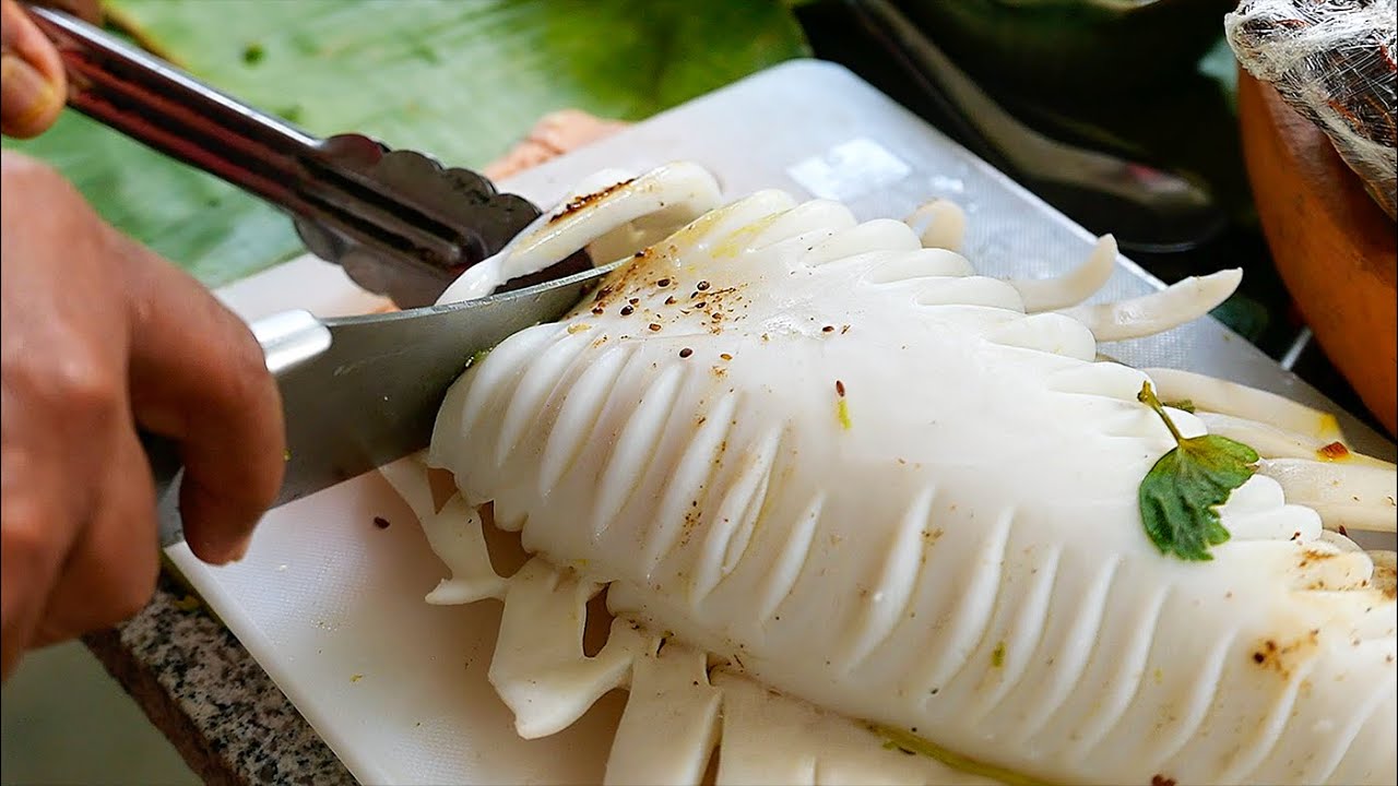 Тайская еда - Гигант Кальмар кальмары Бангкок морепродукты Таиланд