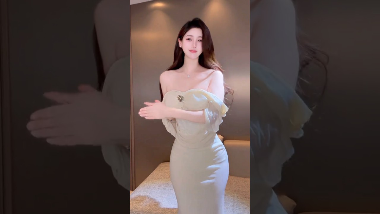 Beautiful girl street fashion Korean tiktok 