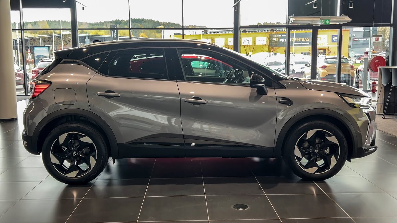 2025 Renault Captur  - Interior and Exterior