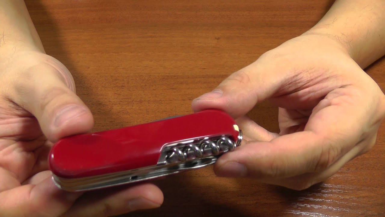 Обзор ножа Victorinox Evolution 14.